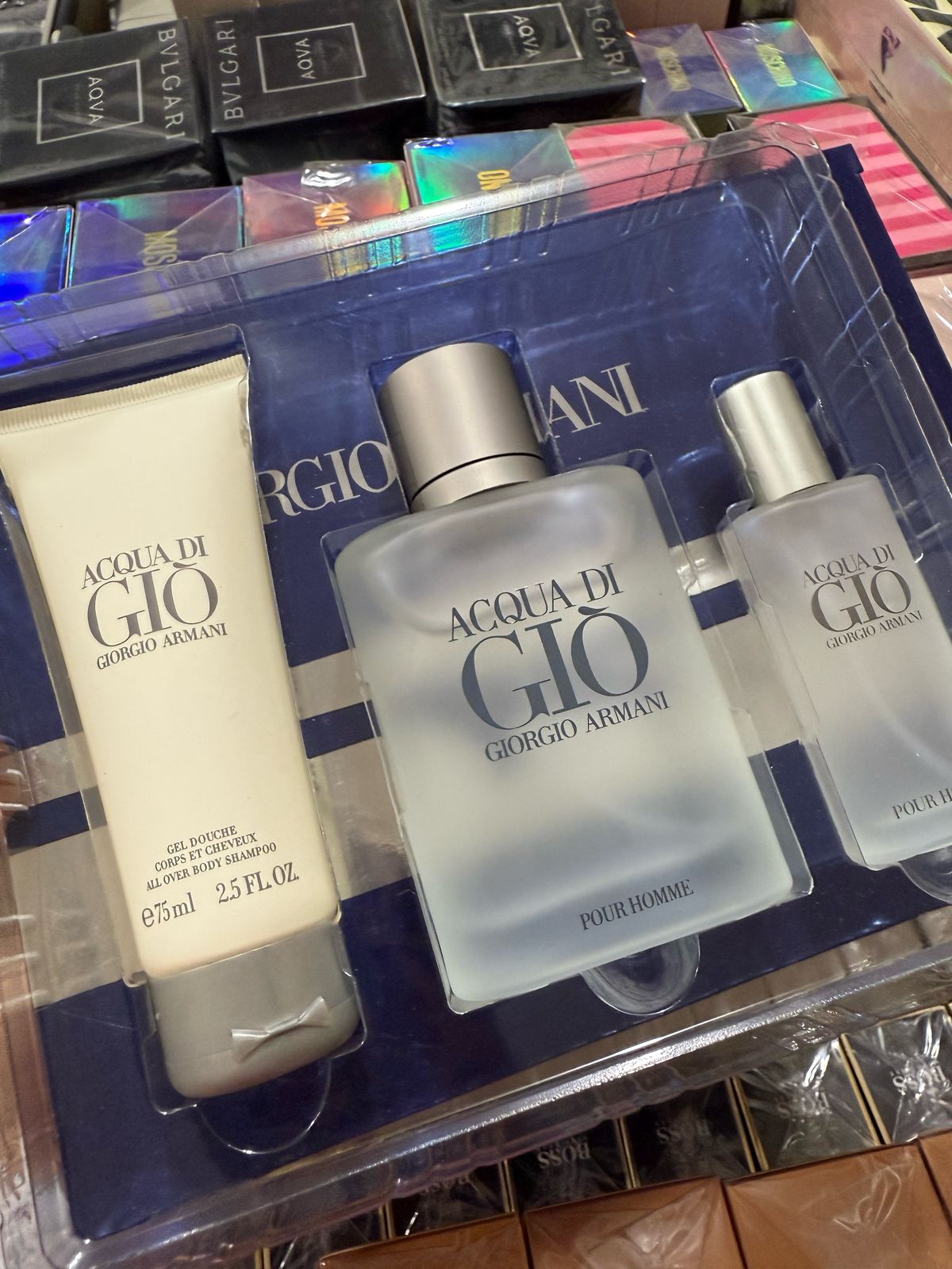 ESTUCHE GIORGIO ARMANI ACQUA DI GIÒ POUR HOMME – EL PERFUME QUE TE SEPARA DE LOS HOMBRES COMUNES